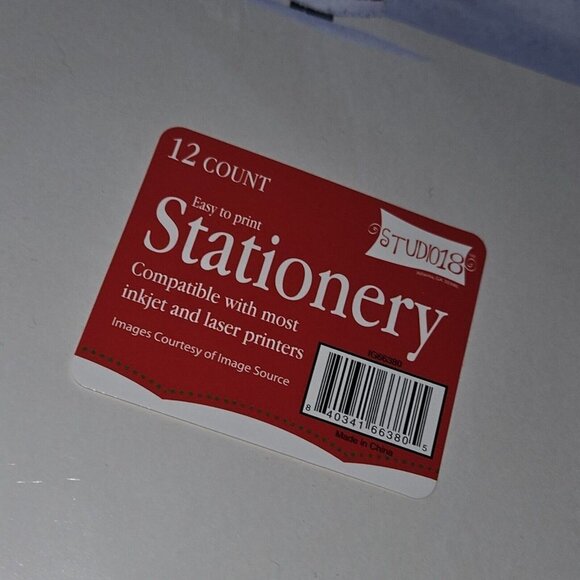 NEW 4 Packs 8.5x11 Letter Paper Stationary Studio G Santa Christmas 12 sheet/pk - Picture 8 of 9